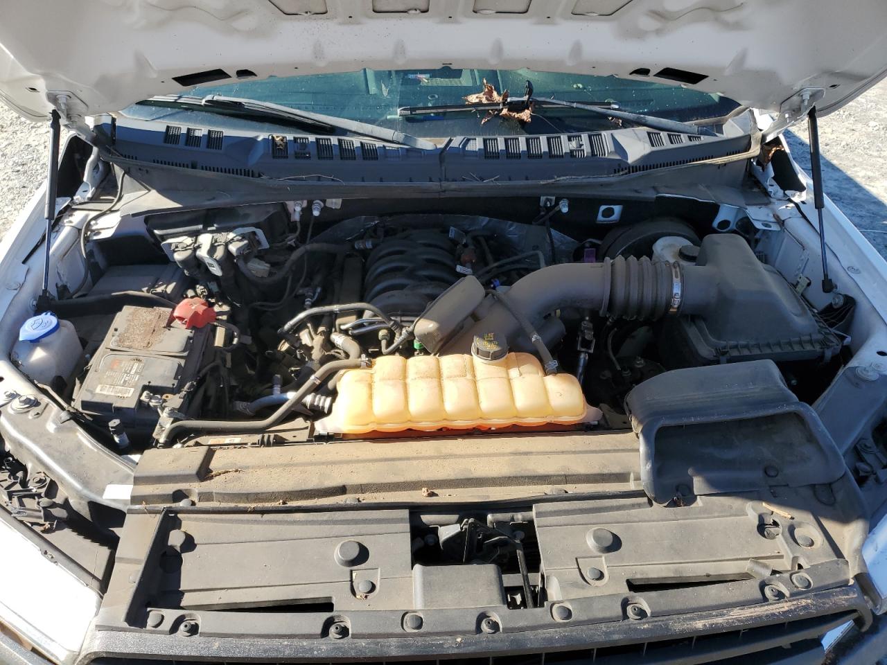 2018 Ford F-150 VIN 1FTEX1C53JKF66013 Copart auction photo, front end damage thumbnail 11
