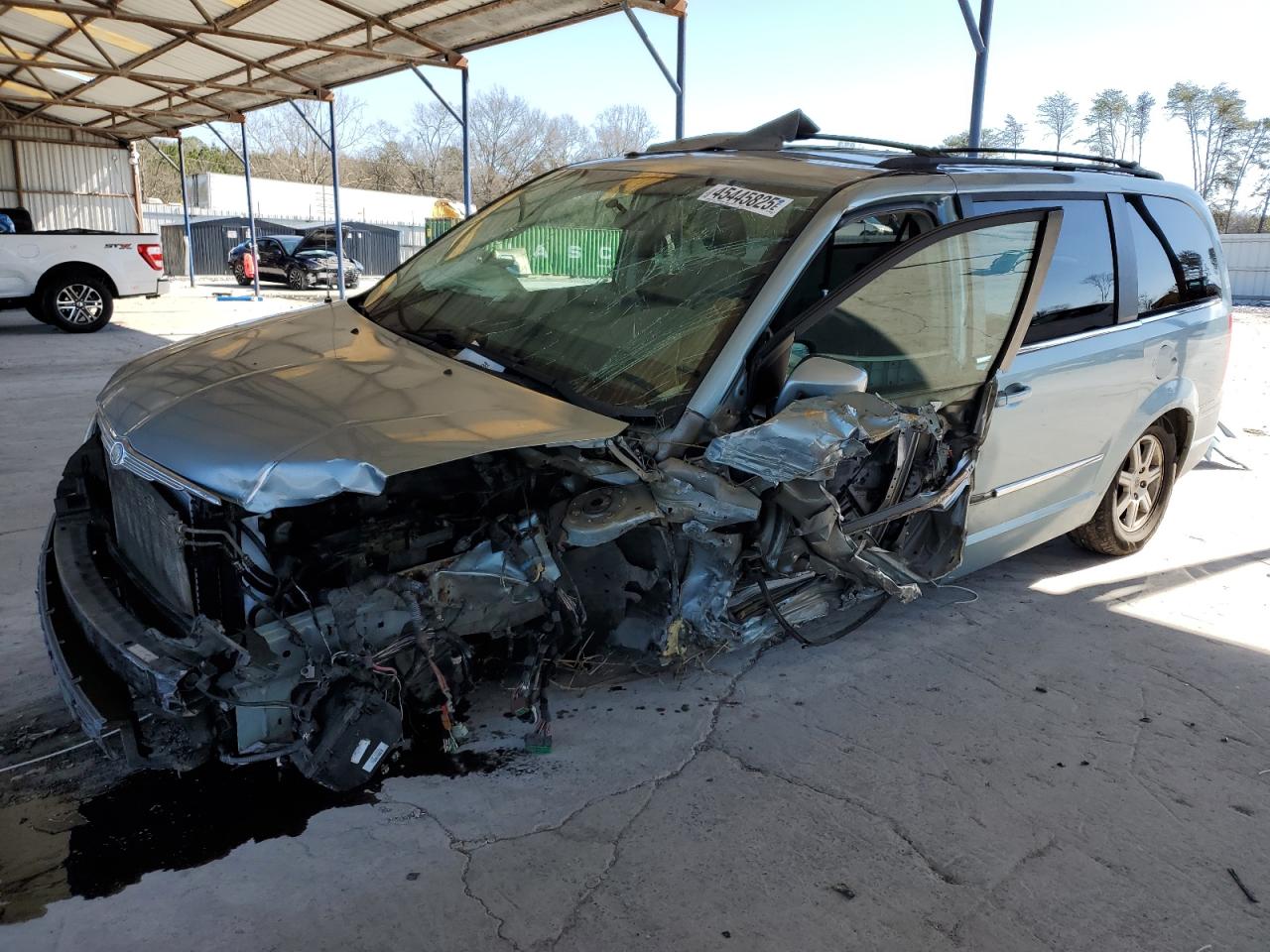 2009 Chrysler Town & Country VIN 2A8HR54199R537020 - Copart auction photo