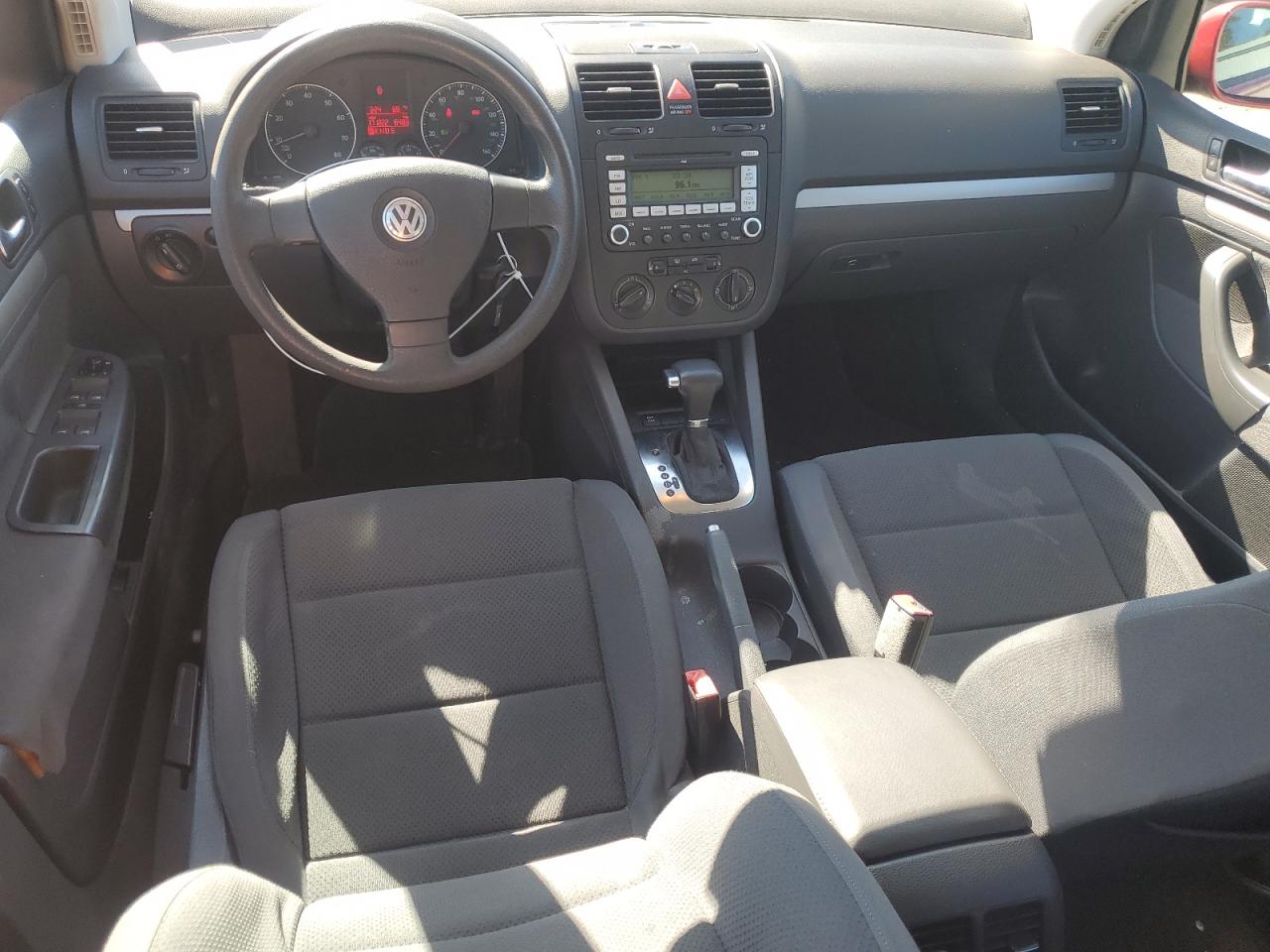 2009 Volkswagen Golf VIN WVWDA71KX9W042869 Copart auction photo, front end / minor dent/scratches damage thumbnail 8