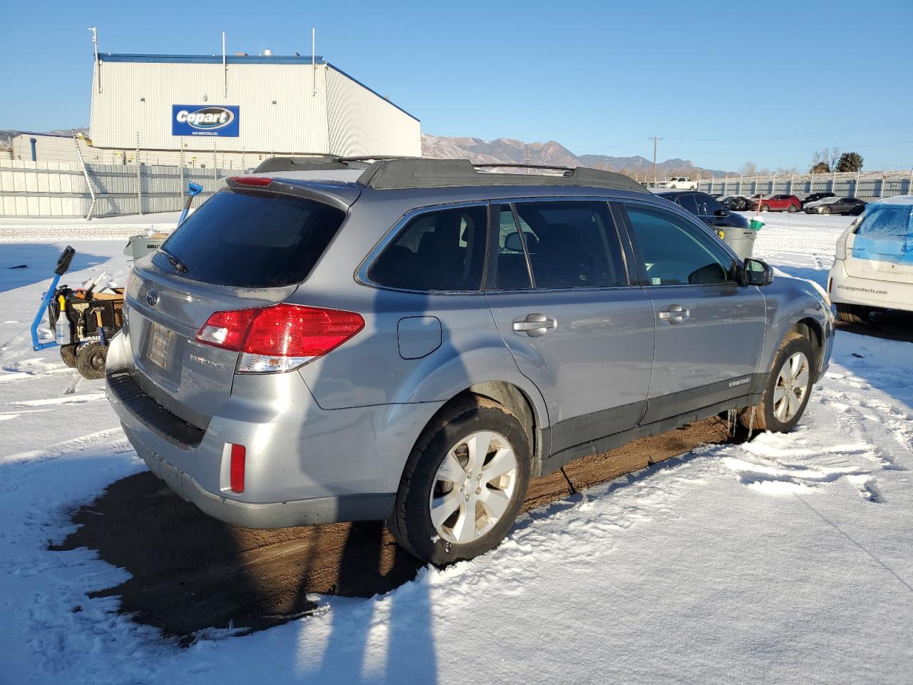 2010 Subaru Outback VIN 4S4BRCCC7A3341820 Copart auction photo, rear end damage thumbnail 3