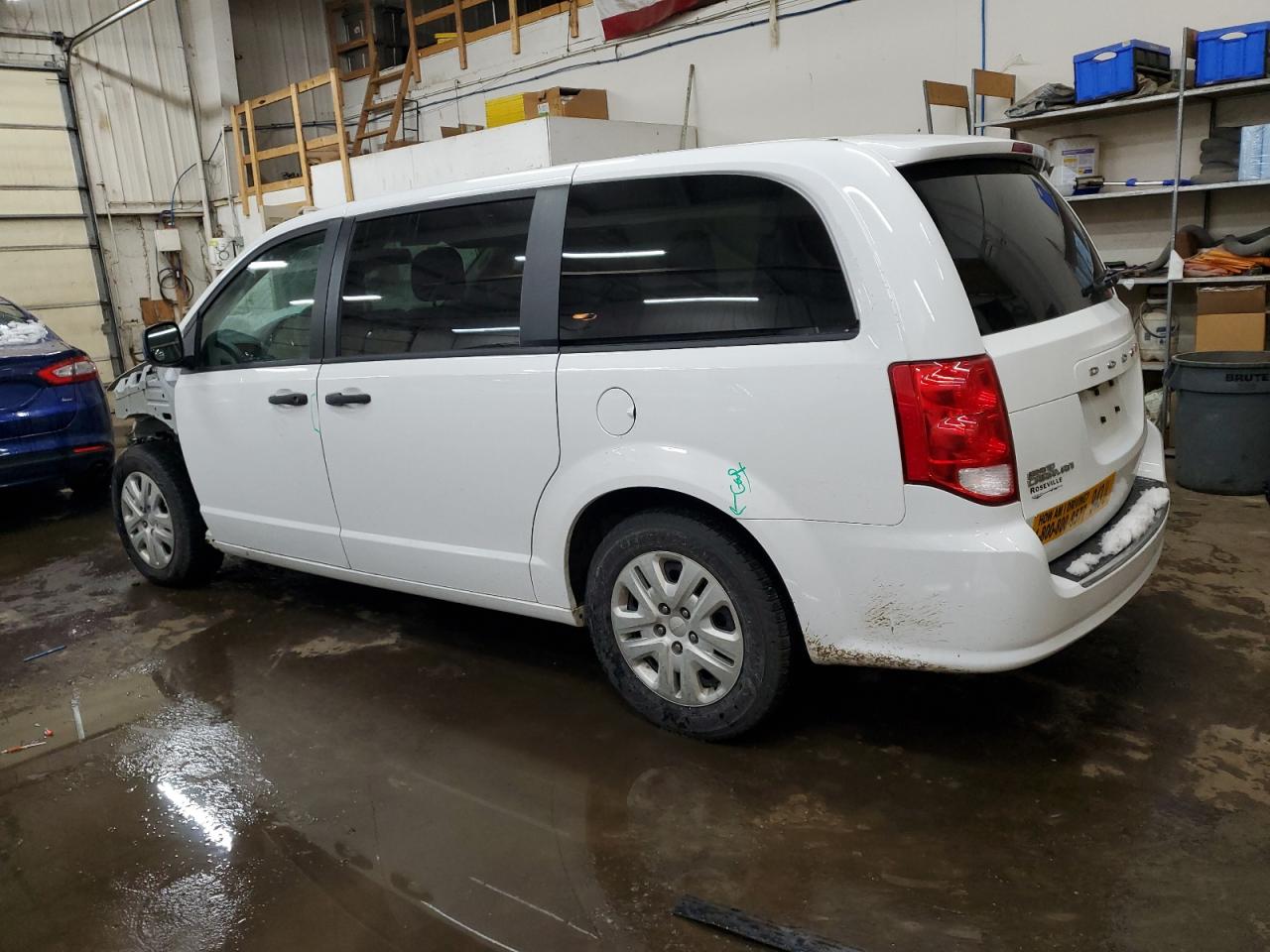 2020 Dodge Caravan VIN 2C4RDGBG4LR195139 Copart auction photo, front end damage thumbnail 2