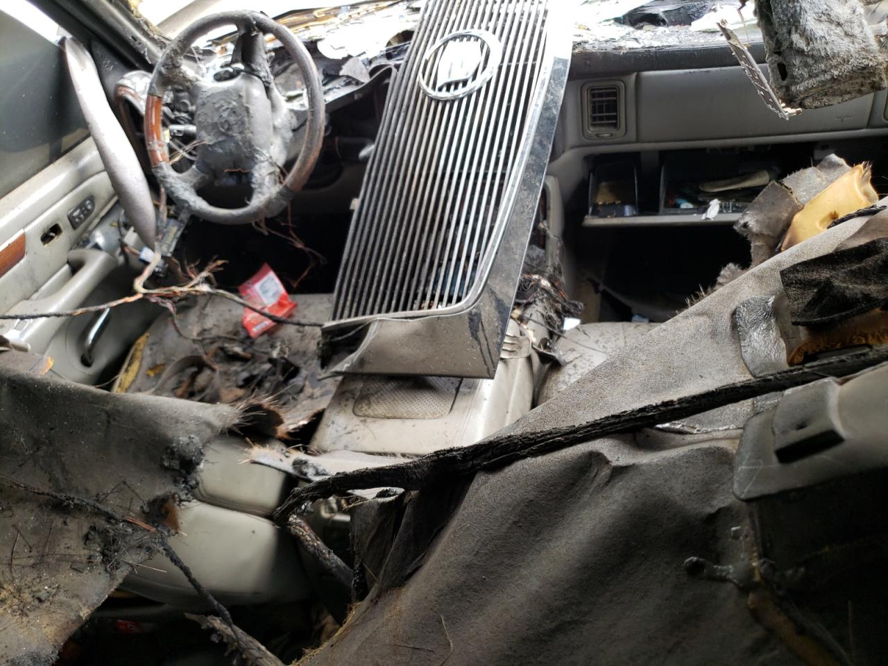 2002 Cadillac Escalade VIN 1GYEK63N92R112931 Copart auction photo, burn - engine / burn - interior damage thumbnail 8