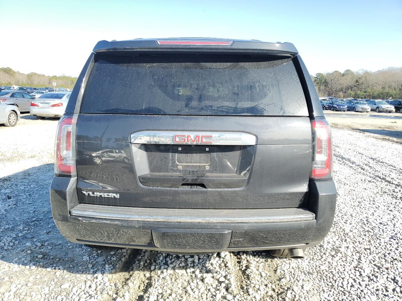 2020 GMC Yukon VIN 1GKS2CKJ5LR213363 Copart auction photo, front end / minor dent/scratches damage thumbnail 6