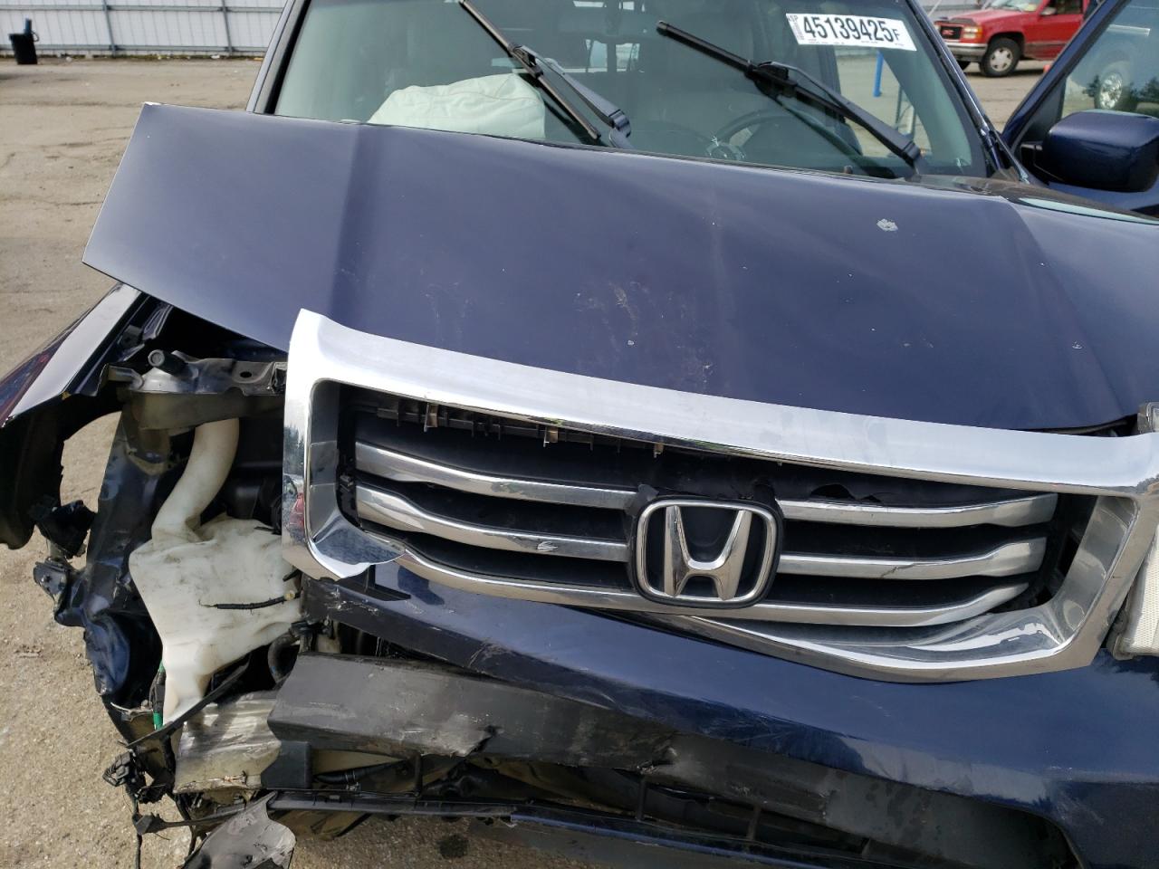 2015 Honda Pilot VIN 5FNYF3H79FB017586 Copart auction photo, front end / rear end damage thumbnail 12