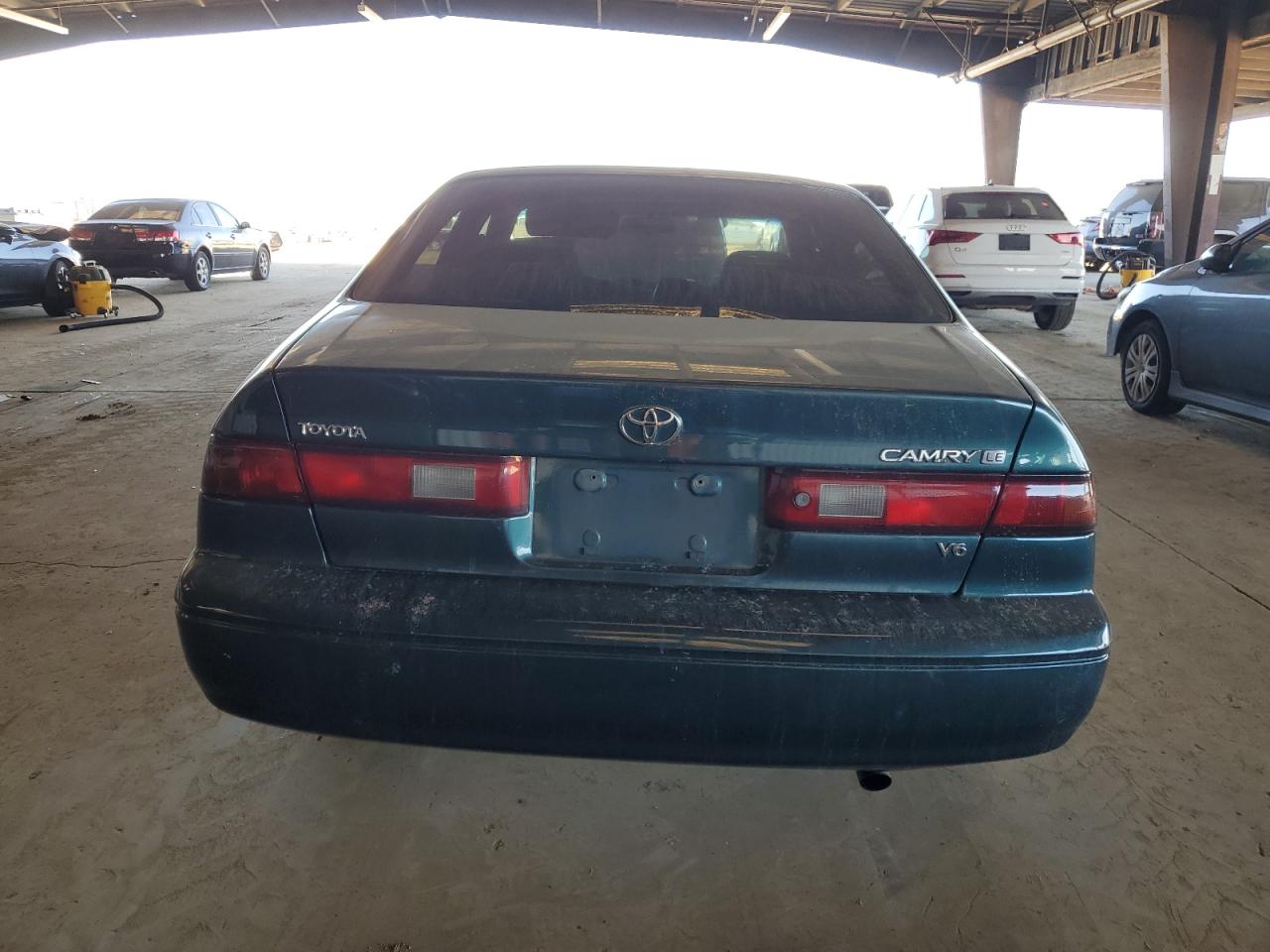 1998 Toyota Camry VIN JT2BF22K0W0144716 Copart auction photo, all over / front end damage thumbnail 6