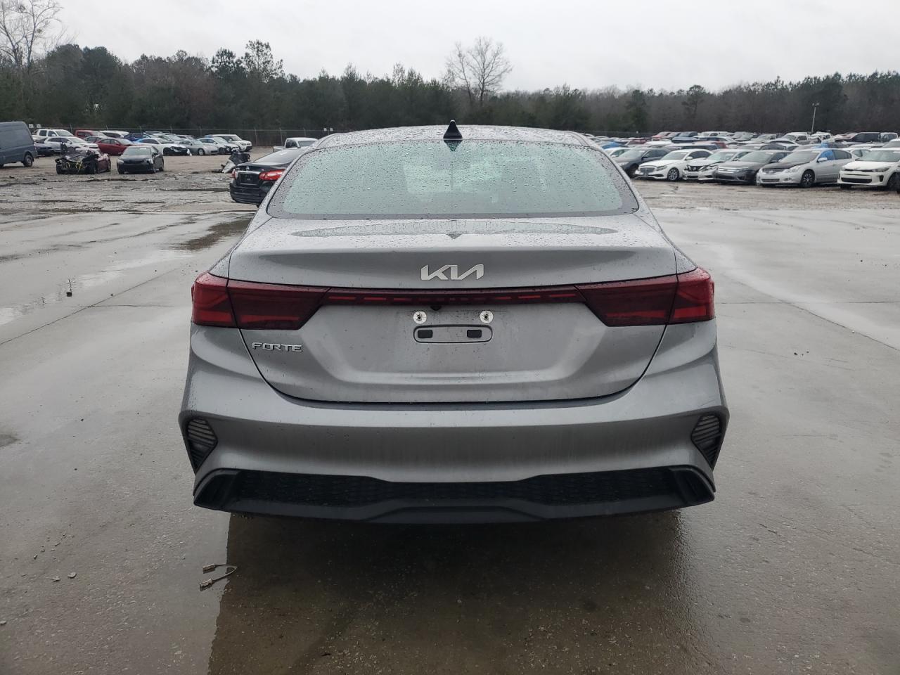 2022 KIA Forte VIN 3KPF24AD4NE481902 Copart auction photo, front end damage thumbnail 6