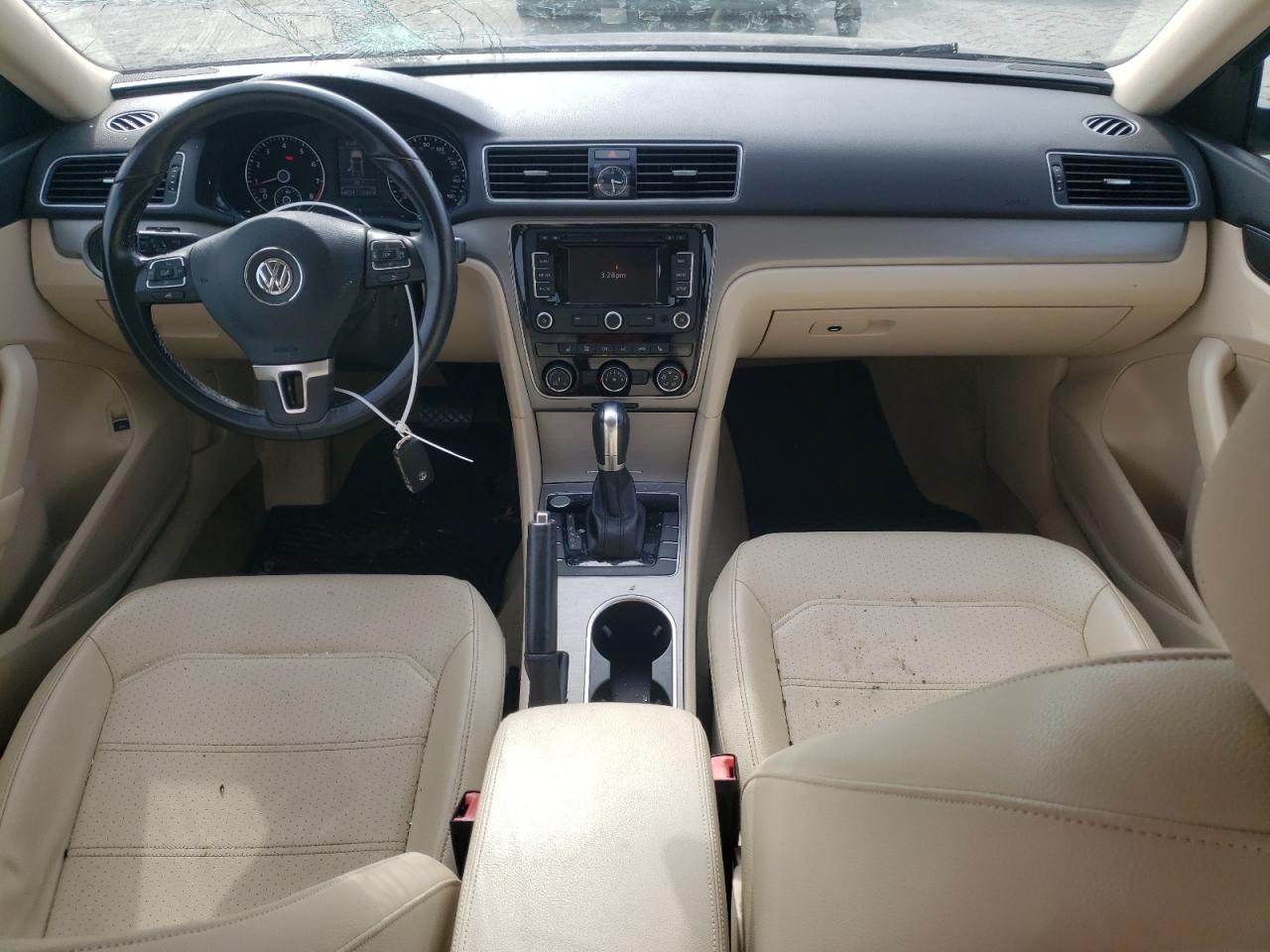 2014 Volkswagen Passat VIN 1VWBT7A32EC029231 Copart auction photo, top/roof damage thumbnail 8
