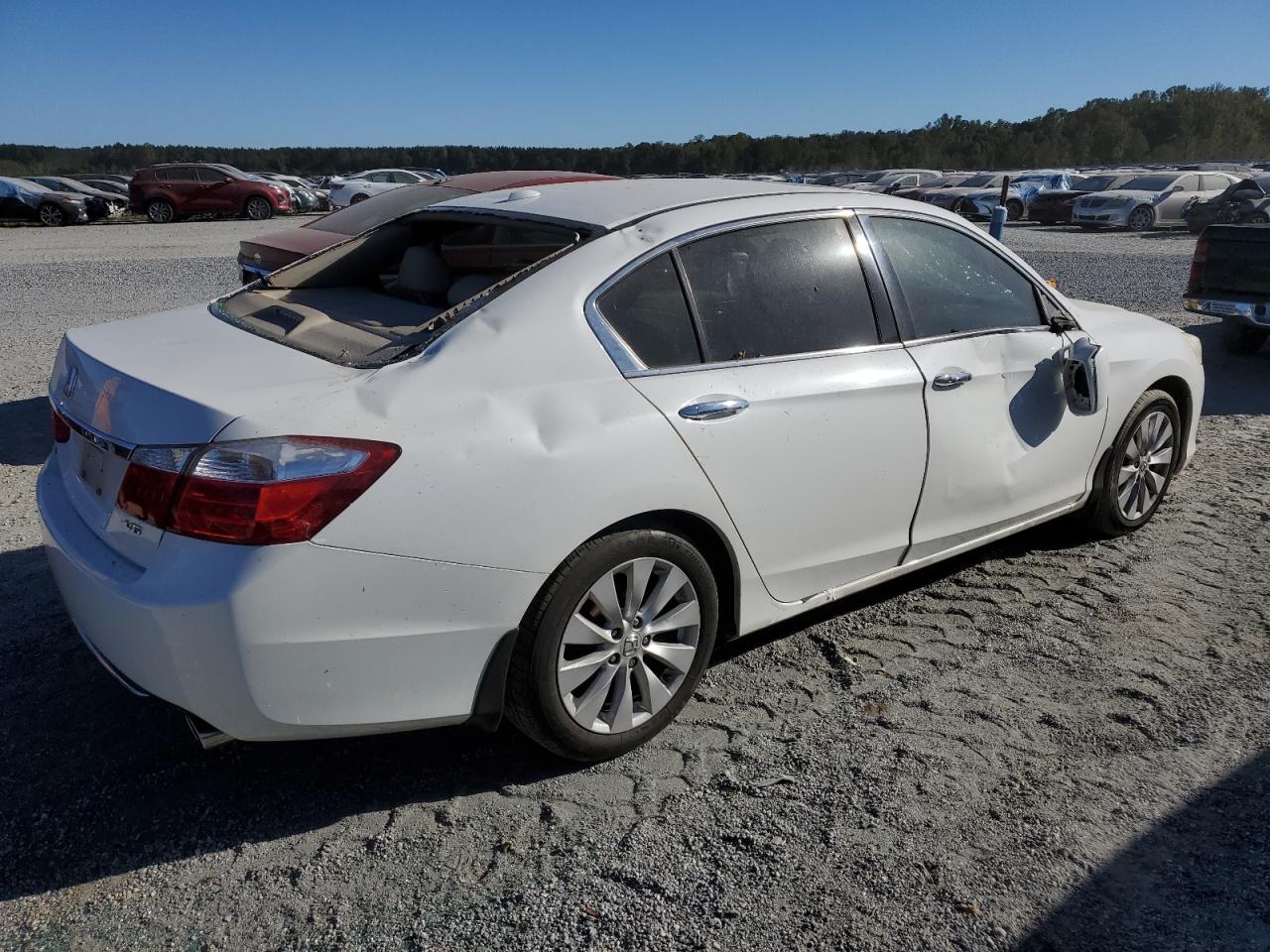 2015 Honda Accord VIN 1HGCR3F88FA033950 Copart auction photo, top/roof / side damage thumbnail 3