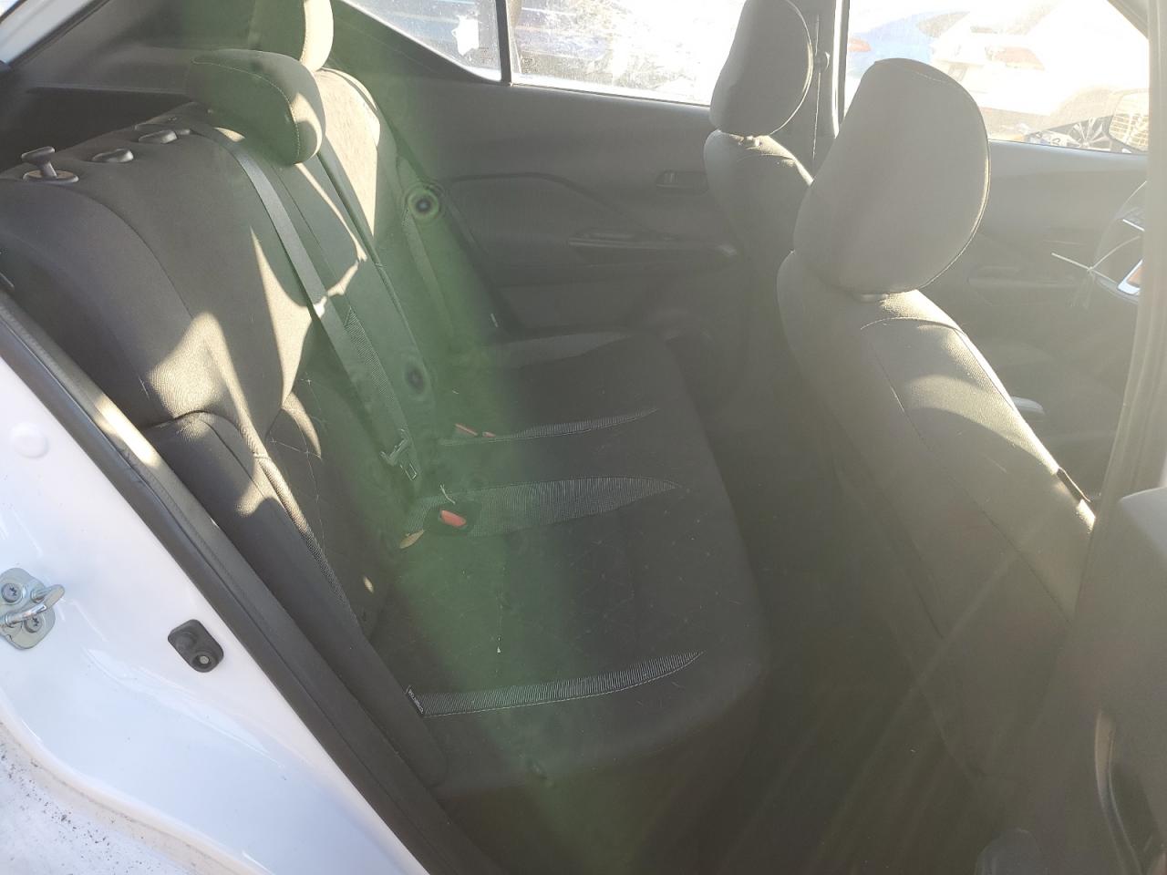 2020 Nissan Kicks VIN 3N1CP5BV5LL541733 Copart auction photo, water/flood / all over damage thumbnail 10