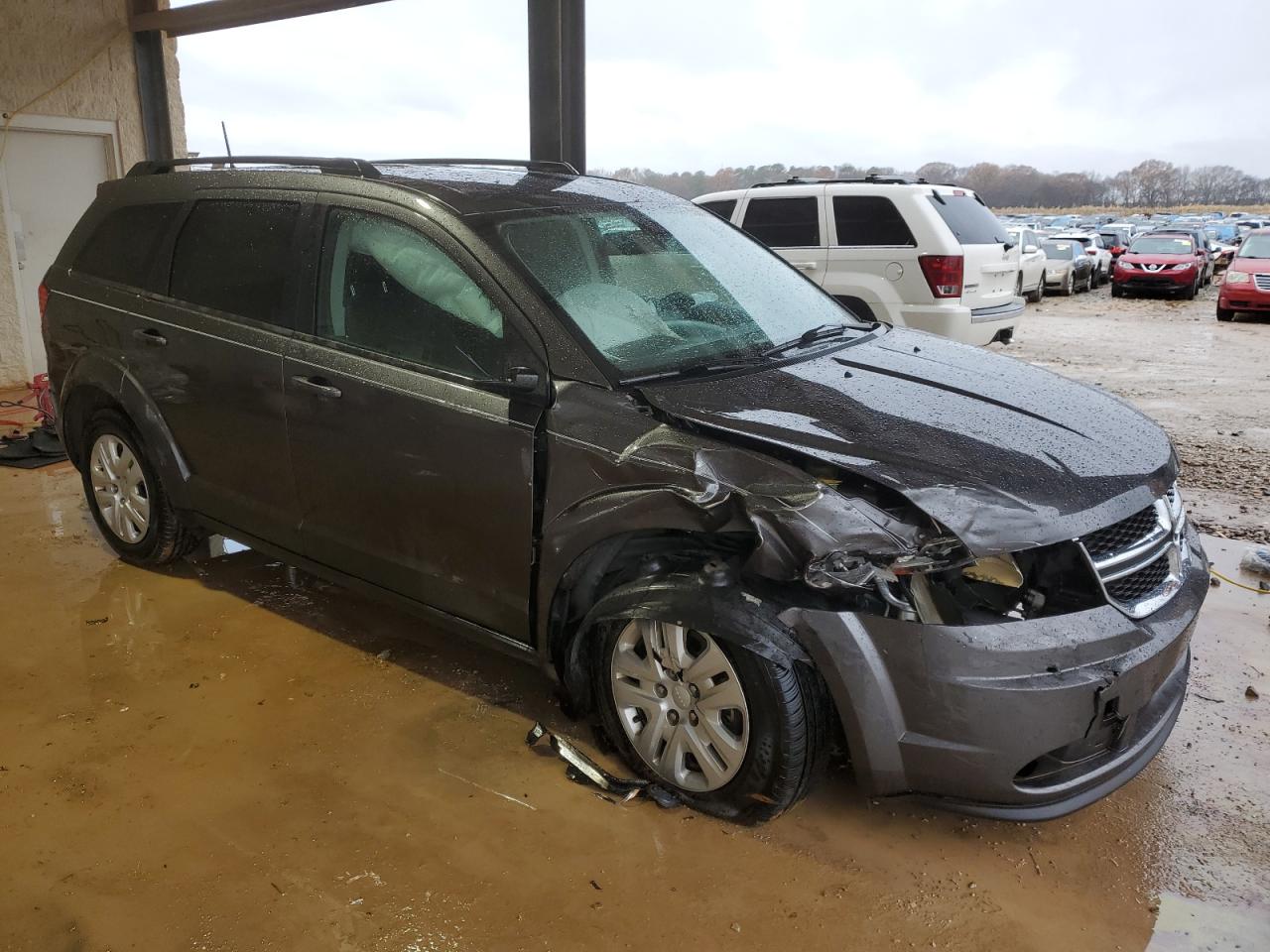 2018 Dodge Journey VIN 3C4PDCABXJT498829 Copart auction photo, front end / side damage thumbnail 4