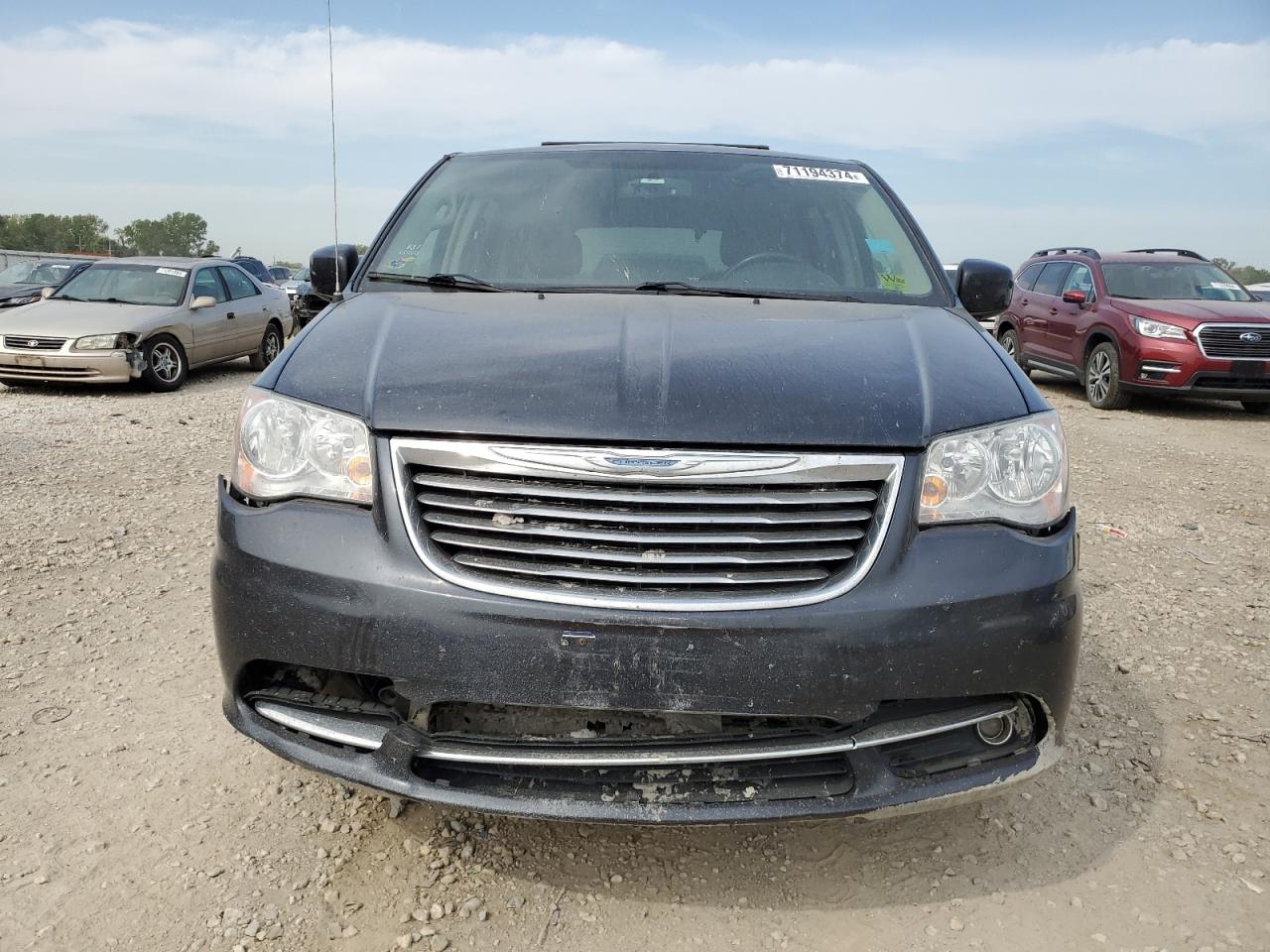 2014 Chrysler Town & Country VIN 2C4RC1BG2ER207291 Copart auction photo, front end damage thumbnail 5