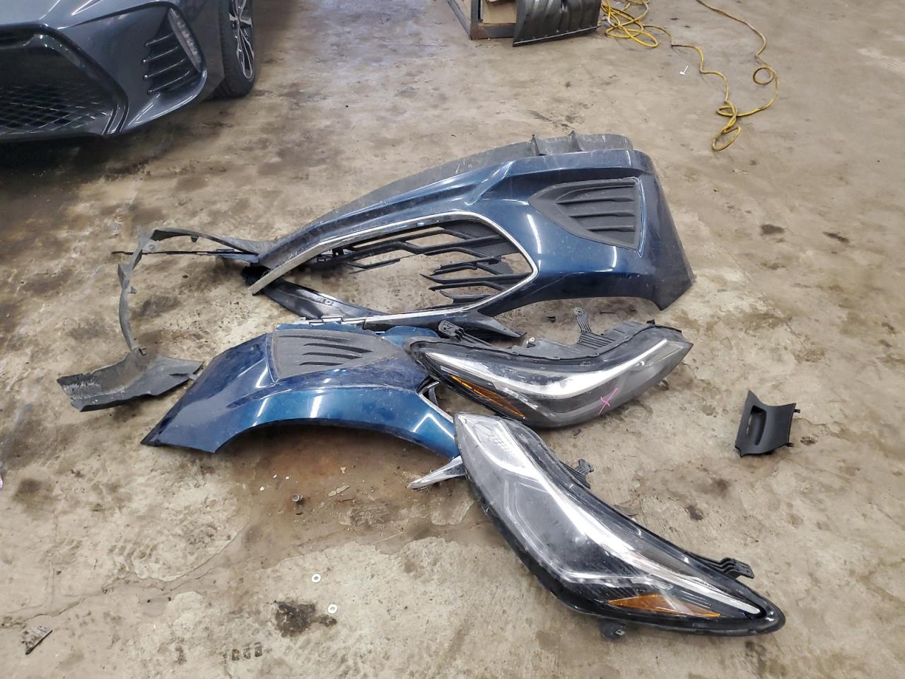 2019 Chevrolet Cruze VIN 1G1BE5SM0K7120505 Copart auction photo, front end damage thumbnail 12