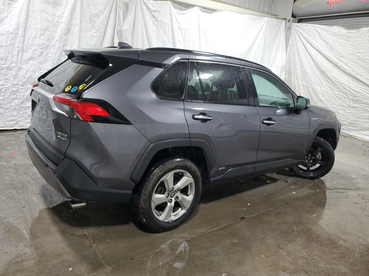 2021 Toyota RAV 4 VIN 4T3D6RFV0MU038739 Copart auction photo, front end damage thumbnail 3