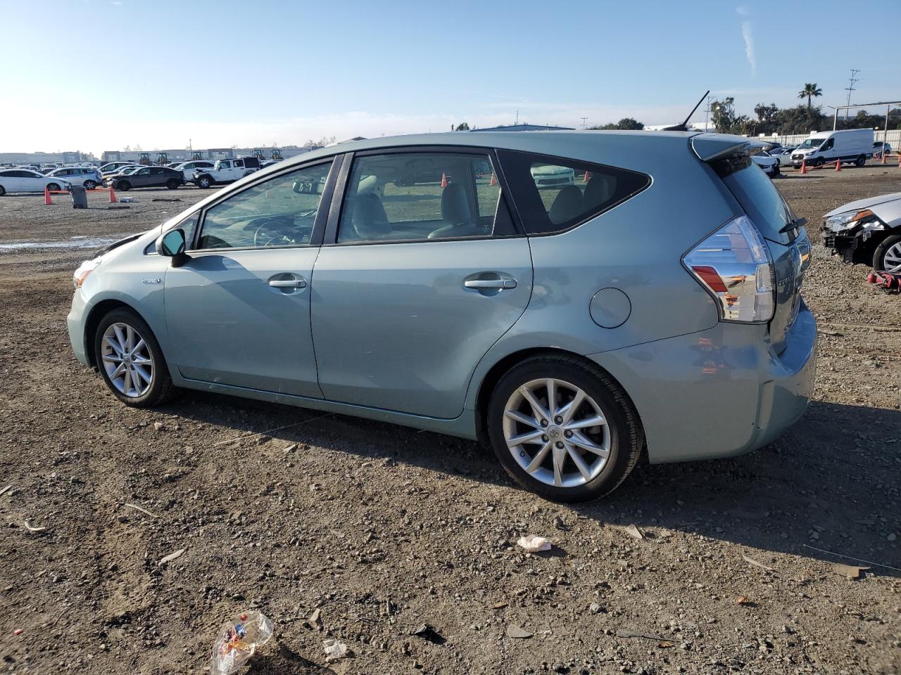 2014 Toyota Prius VIN JTDZN3EU4EJ015463 Copart auction photo, front end damage thumbnail 2