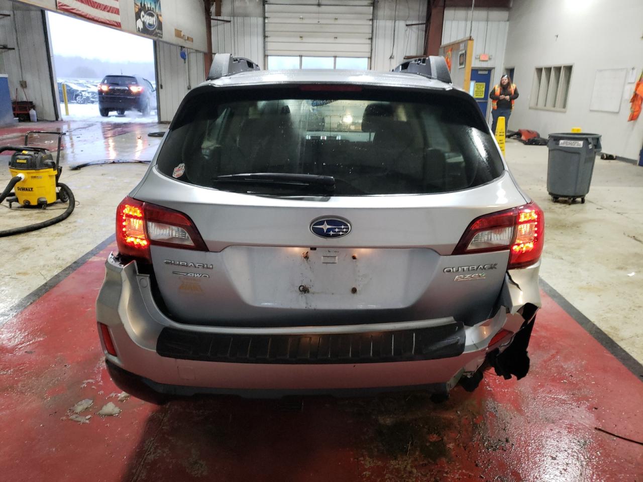 2015 Subaru Outback VIN 4S4BSAAC0F3328832 Copart auction photo, side / rear end damage thumbnail 6