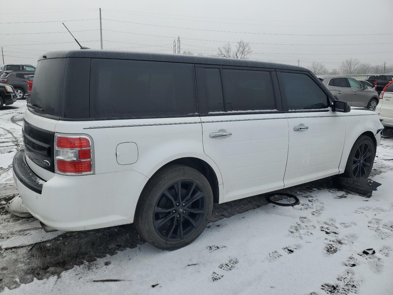 2016 Ford Flex VIN 2FMHK6DT3GBA10613 Copart auction photo, front end damage thumbnail 3