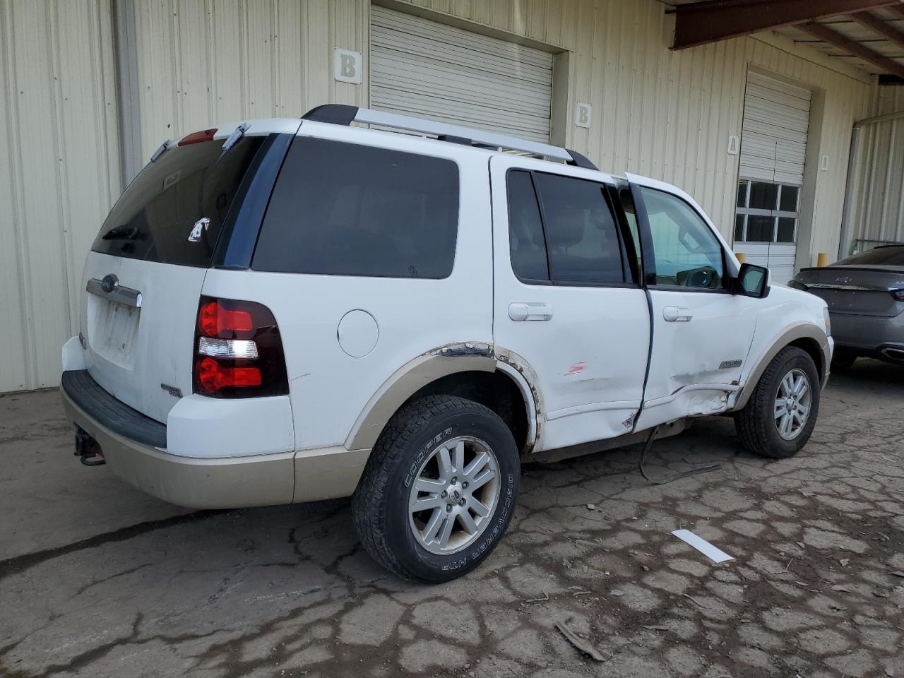 2006 Ford Explorer VIN 1FMEU74E06UB26378 Copart auction photo, side / rear end damage thumbnail 3