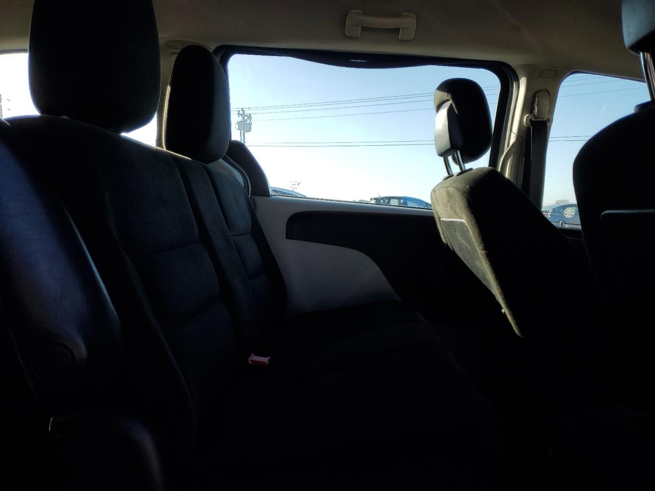 2015 Dodge Caravan VIN 2C4RDGBG2FR608356 Copart auction photo, front end damage thumbnail 11