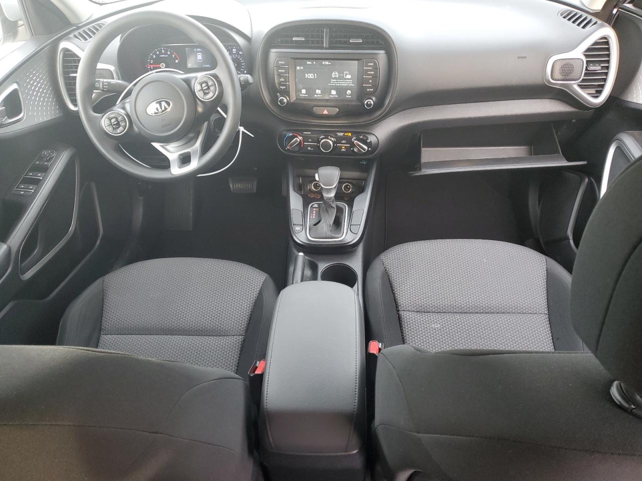 2020 KIA Soul VIN KNDJ23AU8L7734110 Copart auction photo, front end / side damage thumbnail 8