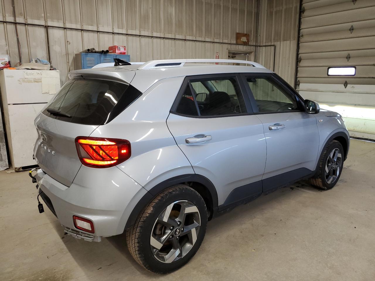 2020 Hyundai Venue VIN KMHRBHA36LU015360 Copart auction photo, rear end / minor dent/scratches damage thumbnail 3