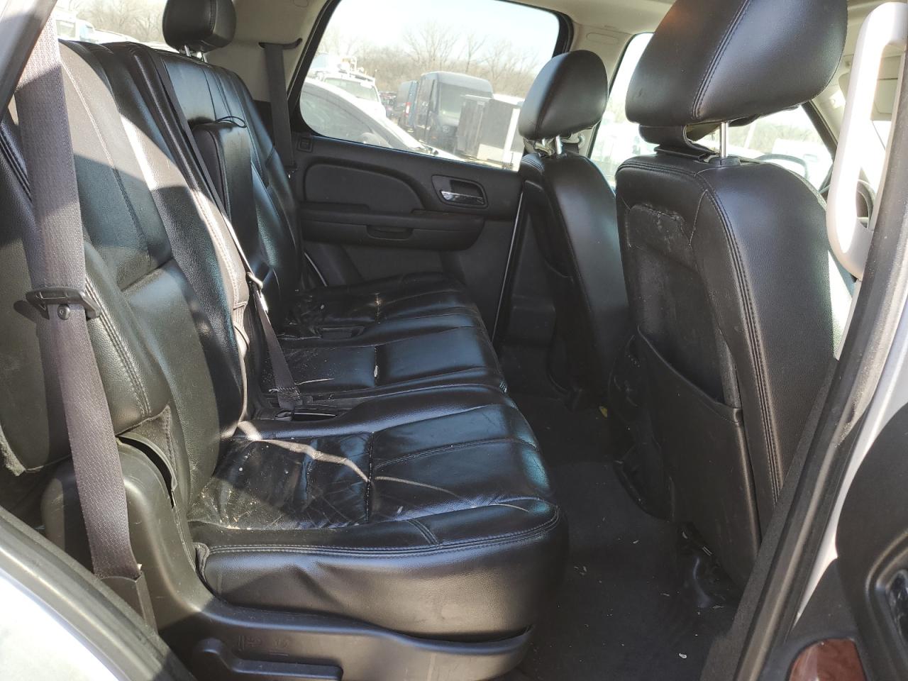 2012 Chevrolet Tahoe VIN 1GNSCBE08CR268483 Copart auction photo, front end damage thumbnail 12