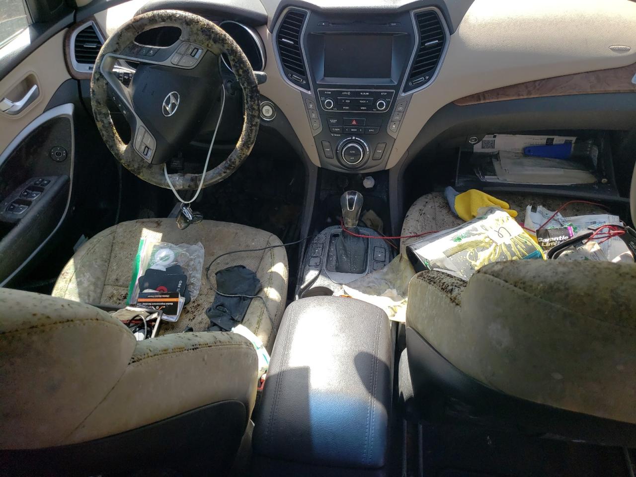 2017 Hyundai Santa Fe VIN KM8SNDHF4HU217707 Copart auction photo, water/flood damage thumbnail 8