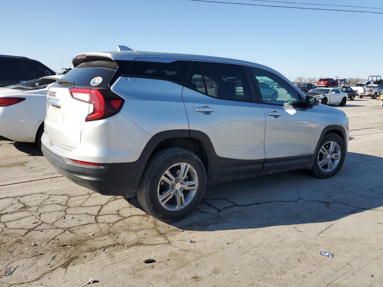 2022 GMC Terrain VIN 3GKALMEV7NL114938 Copart auction photo, front end / side damage thumbnail 3
