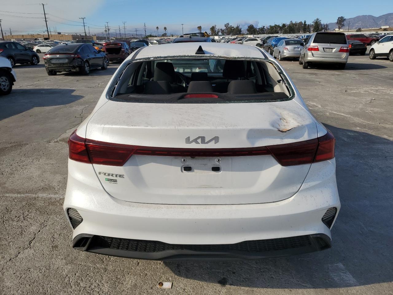 2022 KIA Forte VIN 3KPF24AD6NE417635 Copart auction photo, rear end / top/roof damage thumbnail 6