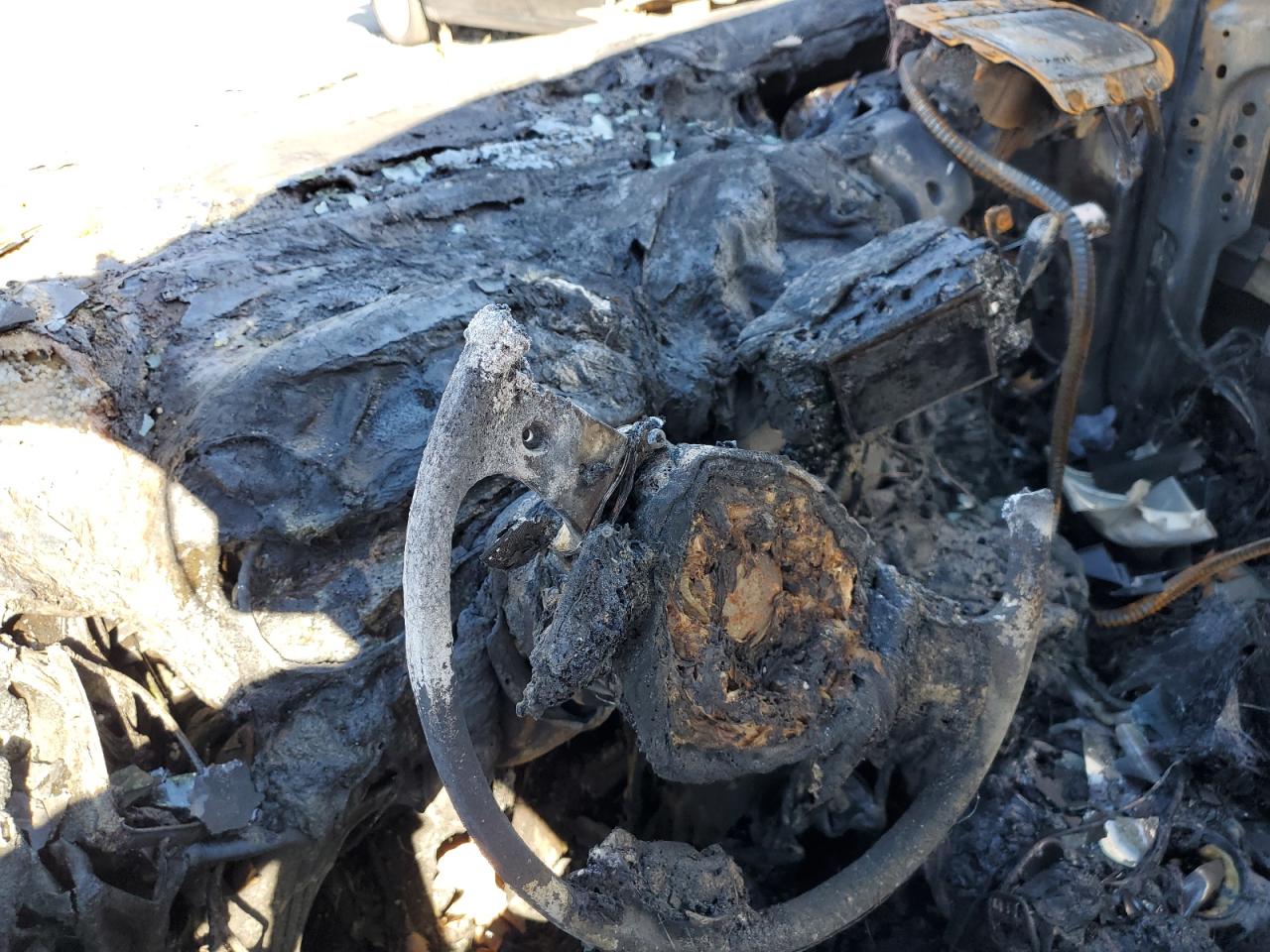 2014 Jeep Grand Cherokee VIN 1C4RJFAG4EC109814 Copart auction photo, burn damage thumbnail 9