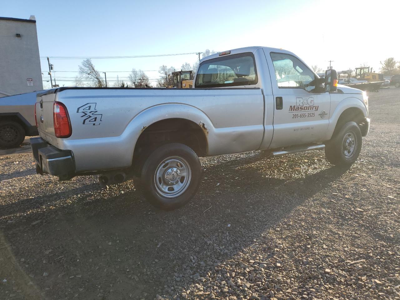 2015 Ford F350 VIN 1FTRF3BT7FEC67906 Copart auction photo, front end damage thumbnail 3