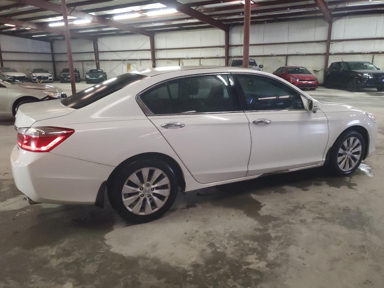 2014 Honda Accord VIN 1HGCR3F89EA002995 Copart auction photo, side / minor dent/scratches damage thumbnail 3