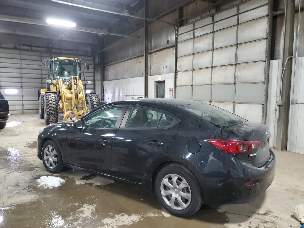 2014 Mazda 3 VIN JM1BM1U70E1152212 Copart auction photo, side / rear end damage thumbnail 2