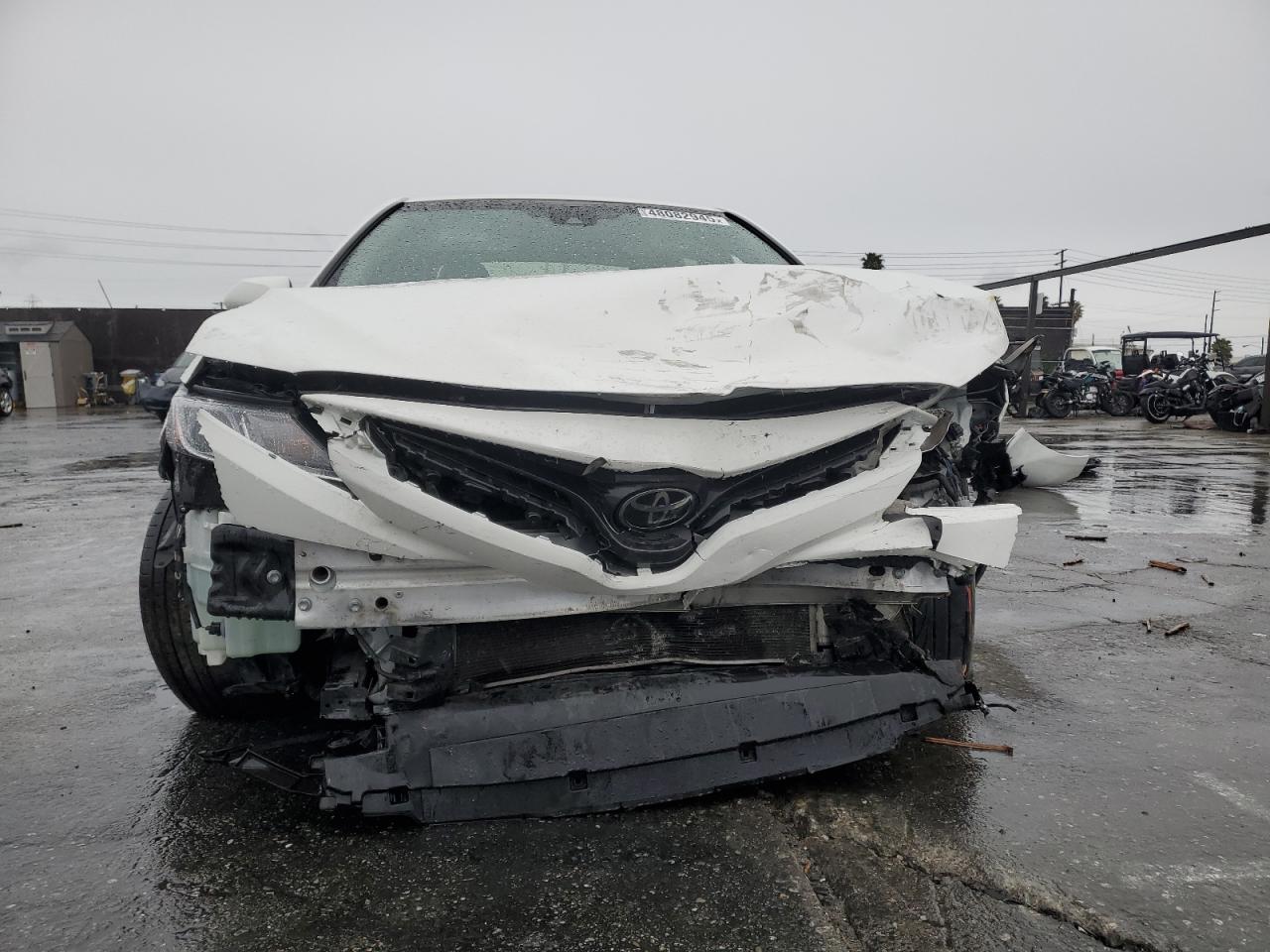 2018 Toyota Camry VIN JTNB11HKXJ3035481 Copart auction photo, front end / rear end damage thumbnail 5