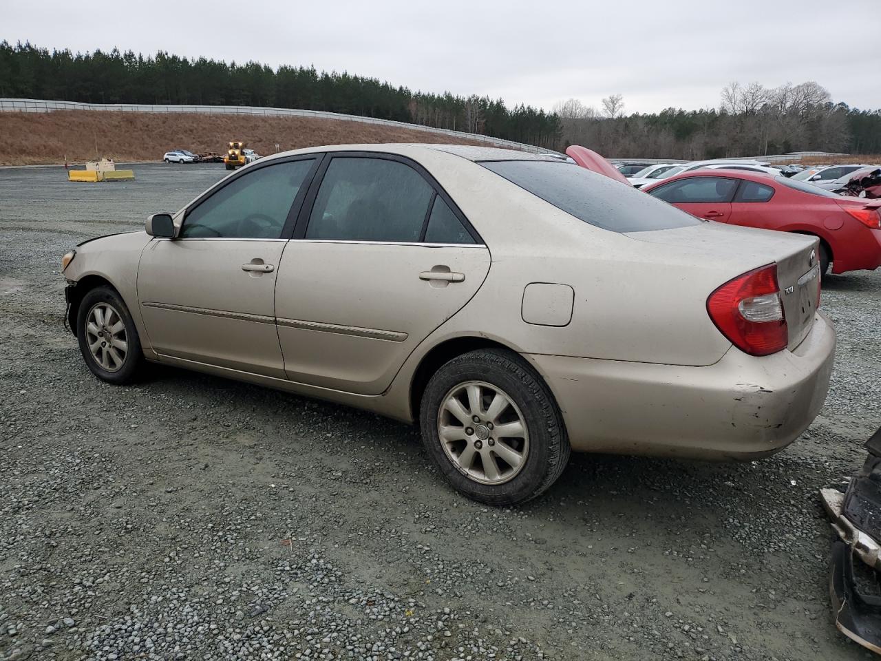 2003 Toyota Camry VIN 4T1BE30K13U178747 Copart auction photo, front end / undercarriage damage thumbnail 2