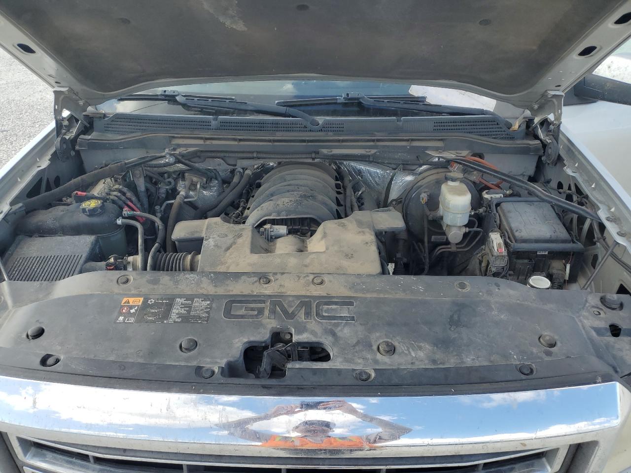 2015 GMC Sierra VIN 3GTP1UEC9FG414324 Copart auction photo, front end / minor dent/scratches damage thumbnail 11