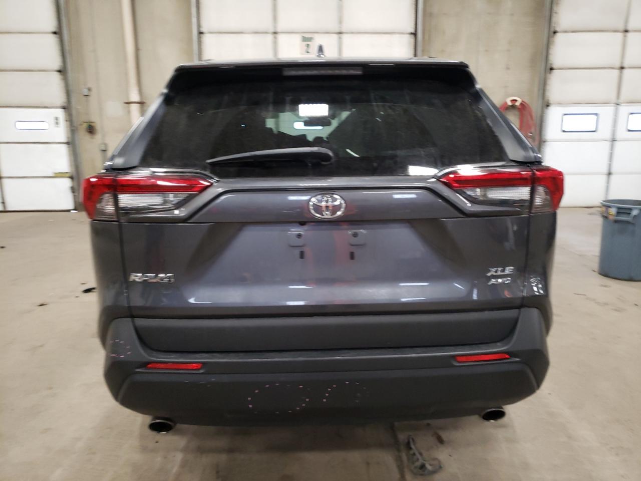 2019 Toyota RAV 4 VIN 2T3P1RFV3KW082520 Copart auction photo, front end damage thumbnail 6