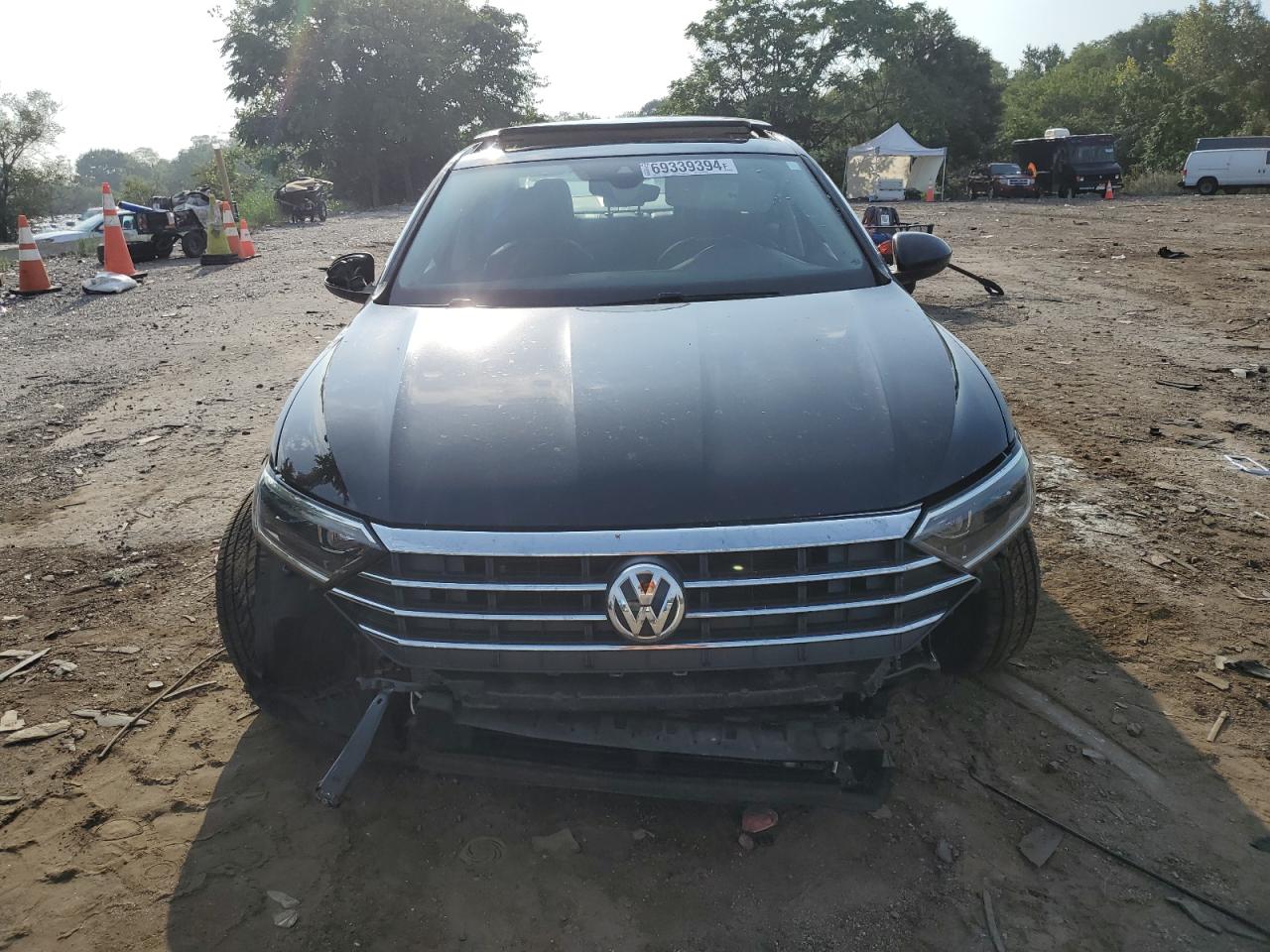 2019 Volkswagen Jetta VIN 3VWE57BU5KM126108 Copart auction photo, all over / minor dent/scratches damage thumbnail 5
