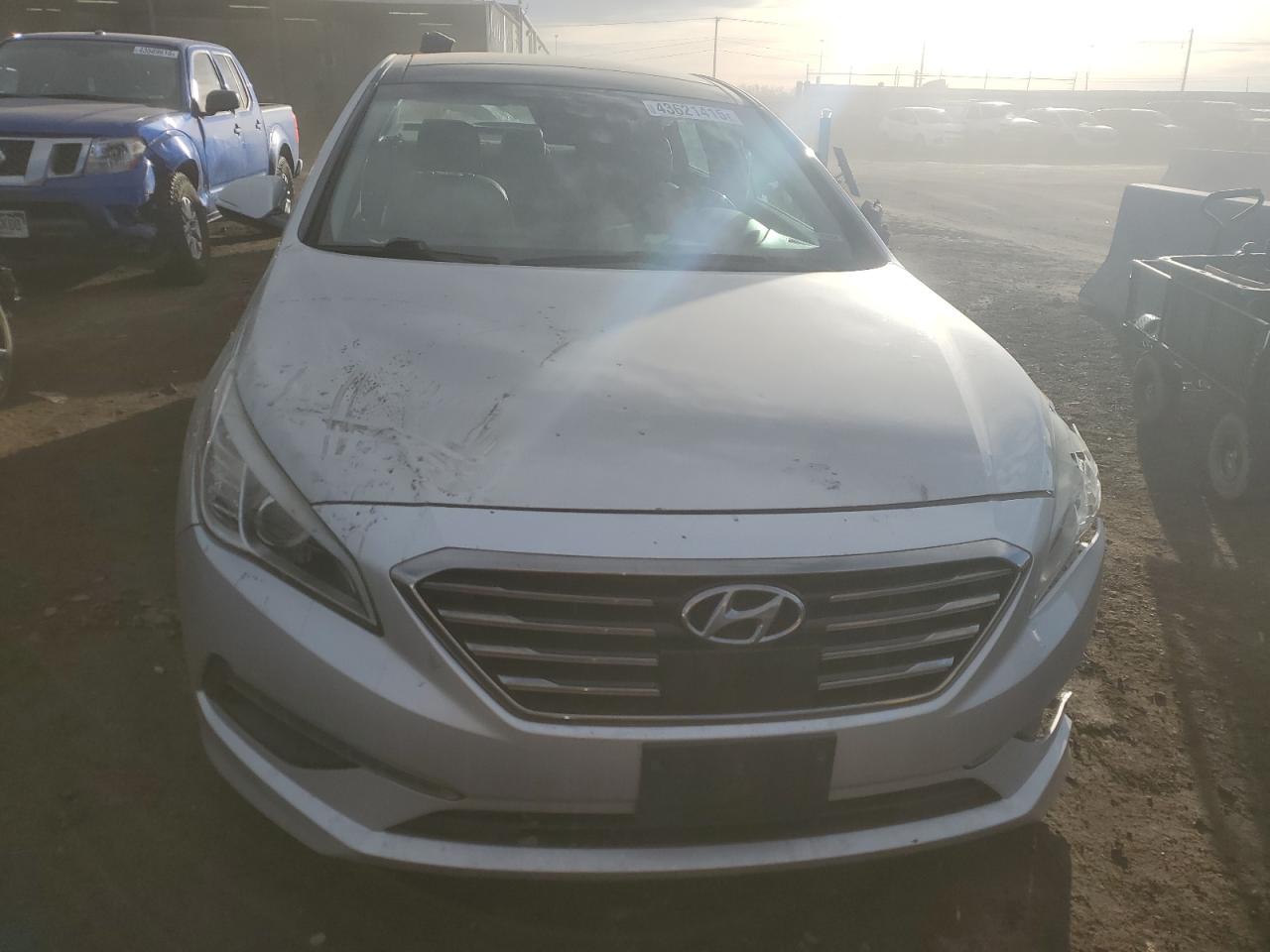 2015 Hyundai Sonata VIN 5NPE34AF6FH198151 Copart auction photo, front end / side damage thumbnail 5