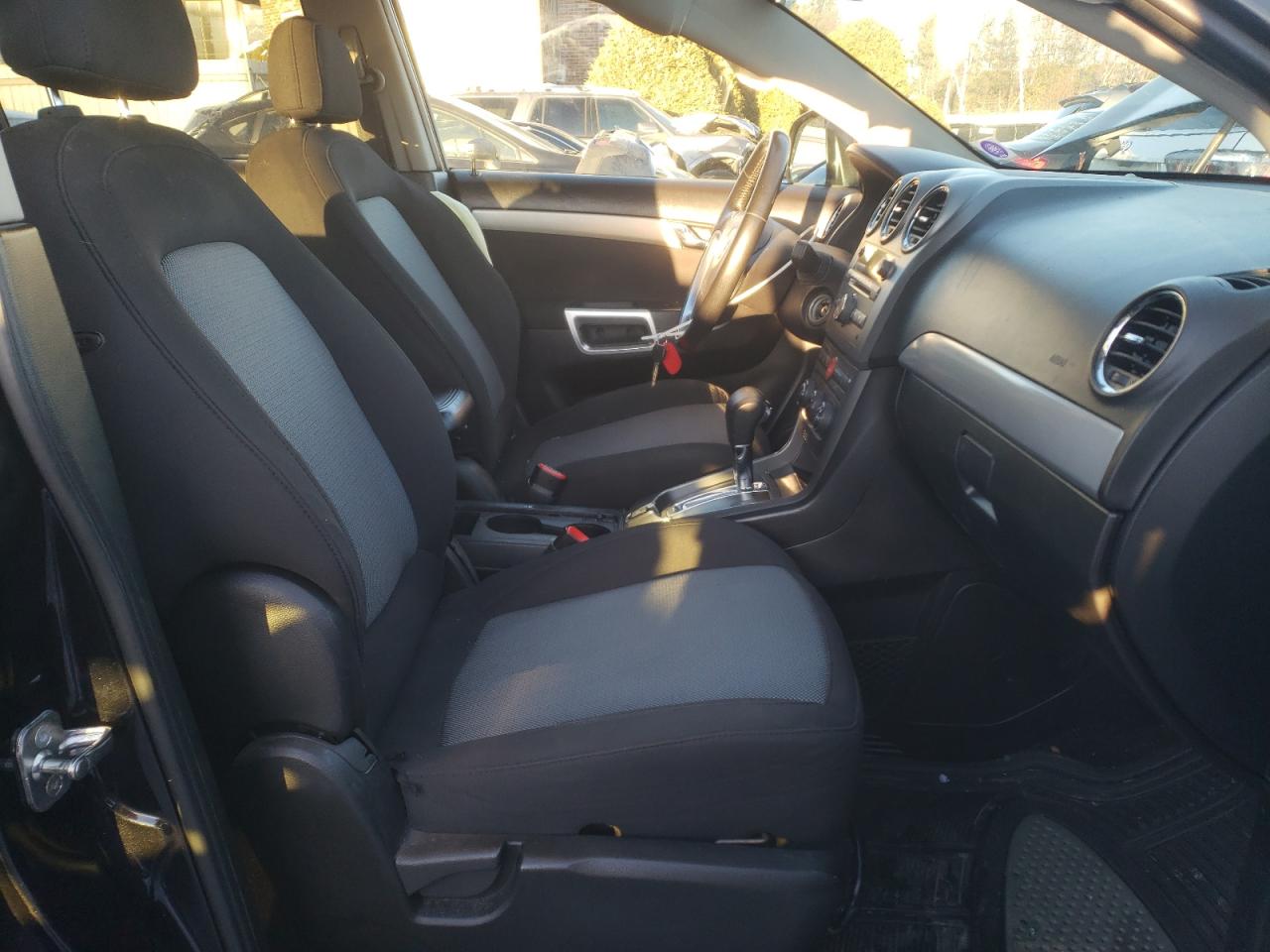 2012 Chevrolet Captiva VIN 3GNAL3E50CS612558 Copart auction photo, front end / side damage thumbnail 7