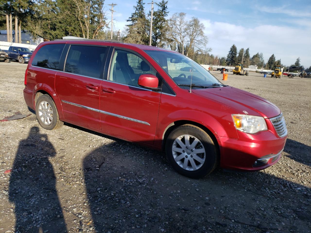2014 Chrysler Town & Country VIN 2C4RC1BG7ER434928 Copart auction photo, front end damage thumbnail 4