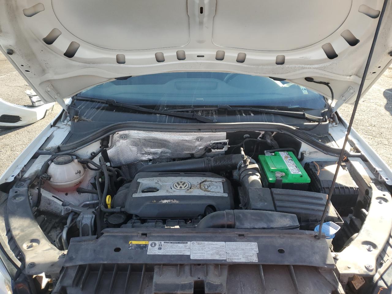 2017 Volkswagen Tiguan VIN WVGBV7AX4HK054444 Copart auction photo, burn / front end damage thumbnail 12