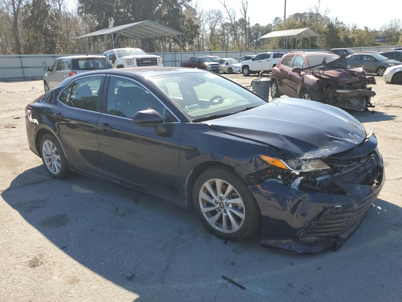 2021 Toyota Camry VIN 4T1C11AK9MU614815 Copart auction photo, front end damage thumbnail 4