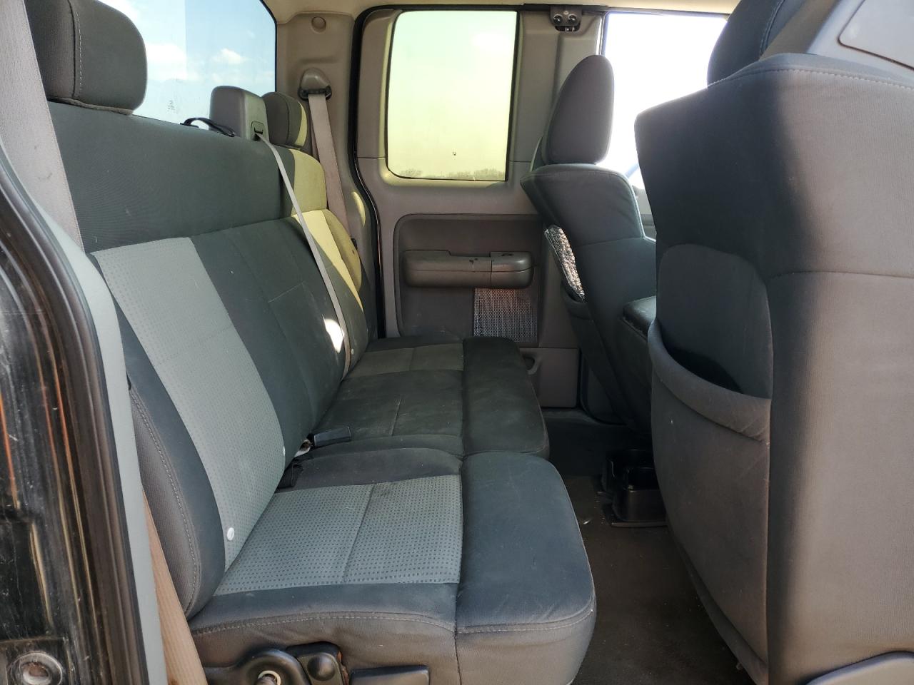 2007 Ford F-150 VIN 1FTRX12W67KA55951 Copart auction photo, front end / side damage thumbnail 10