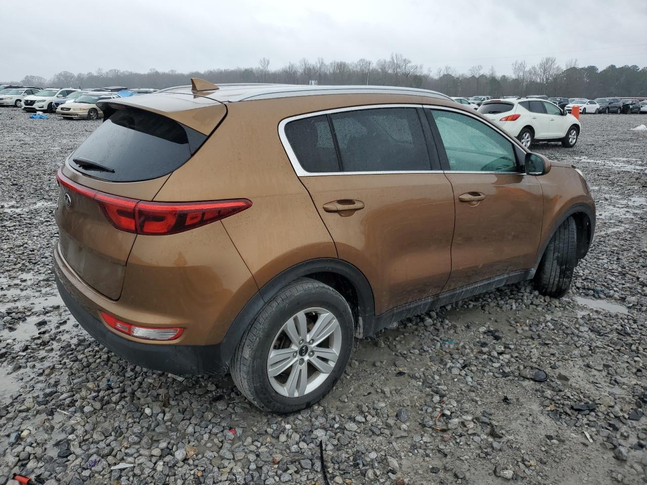 2018 KIA Sportage VIN KNDPM3AC1J7425068 Copart auction photo, front end damage thumbnail 3