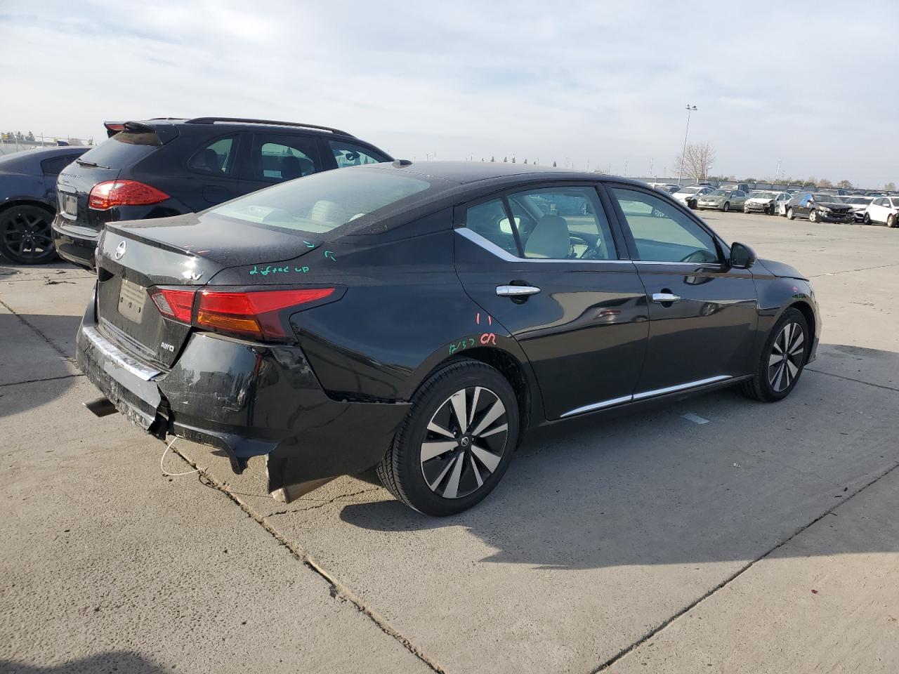 2019 Nissan Altima VIN 1N4BL4DW4KN303736 Copart auction photo, rear end damage thumbnail 3