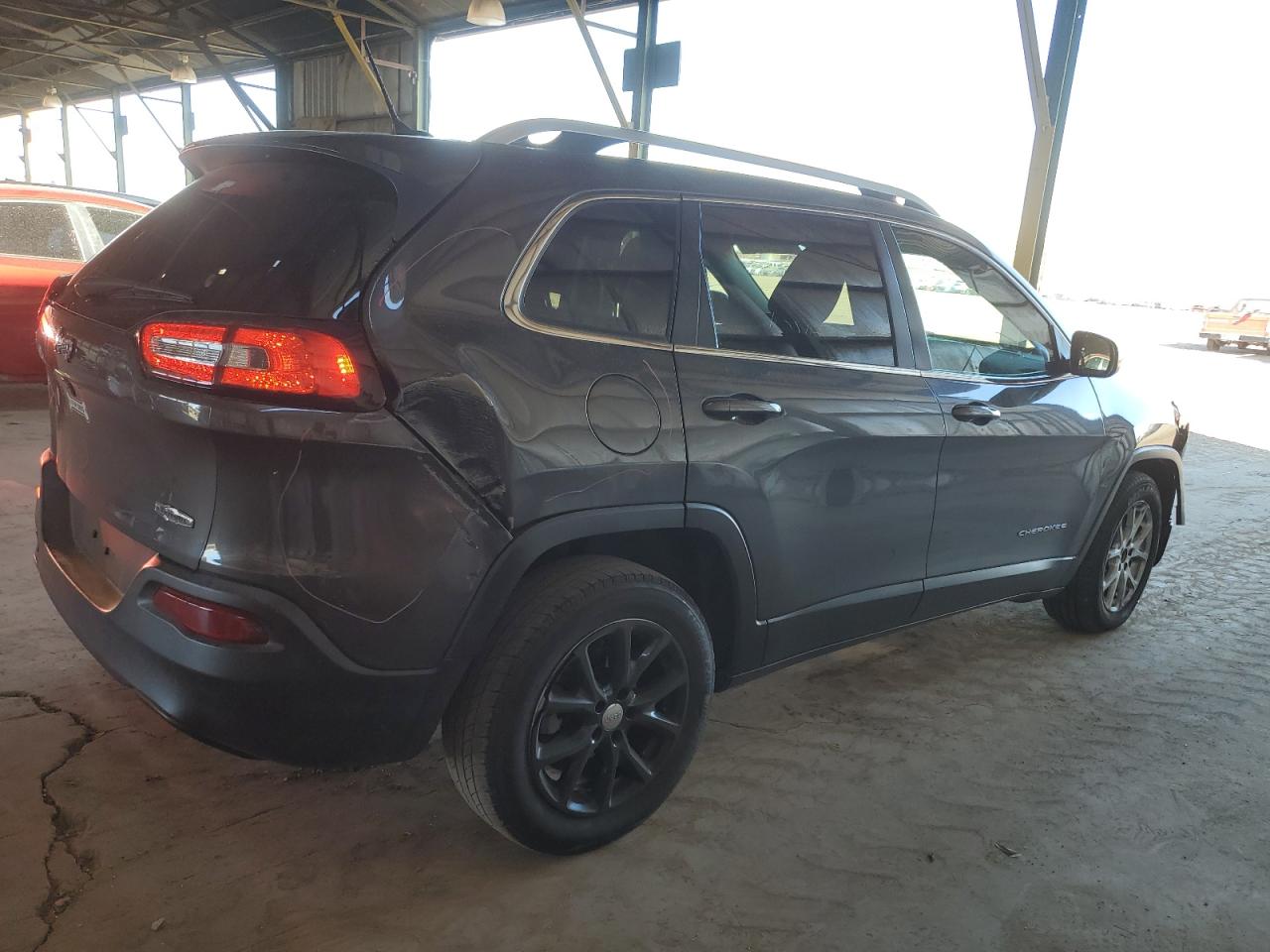 2015 Jeep Grand Cherokee VIN 1C4PJLCB1FW536519 Copart auction photo, front end damage thumbnail 3