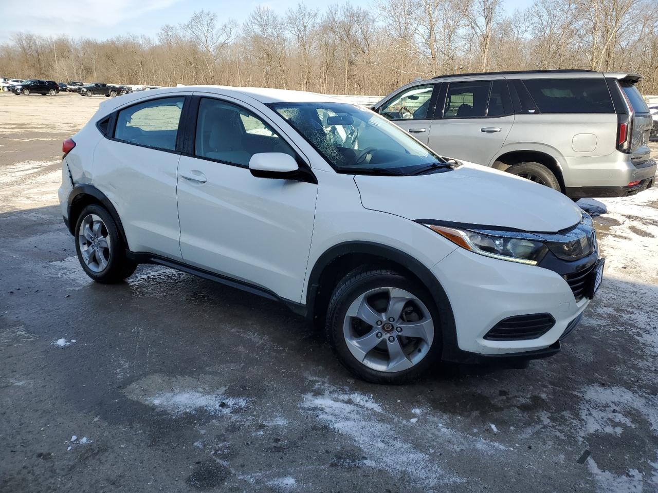 2022 Honda HR-V VIN 3CZRU6H38NM730931 Copart auction photo, rear end / side damage thumbnail 4