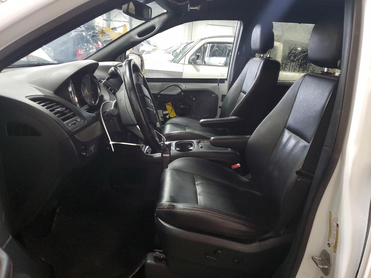 2019 Dodge Caravan VIN 2C4RDGEG1KR521358 Copart auction photo, side damage thumbnail 7