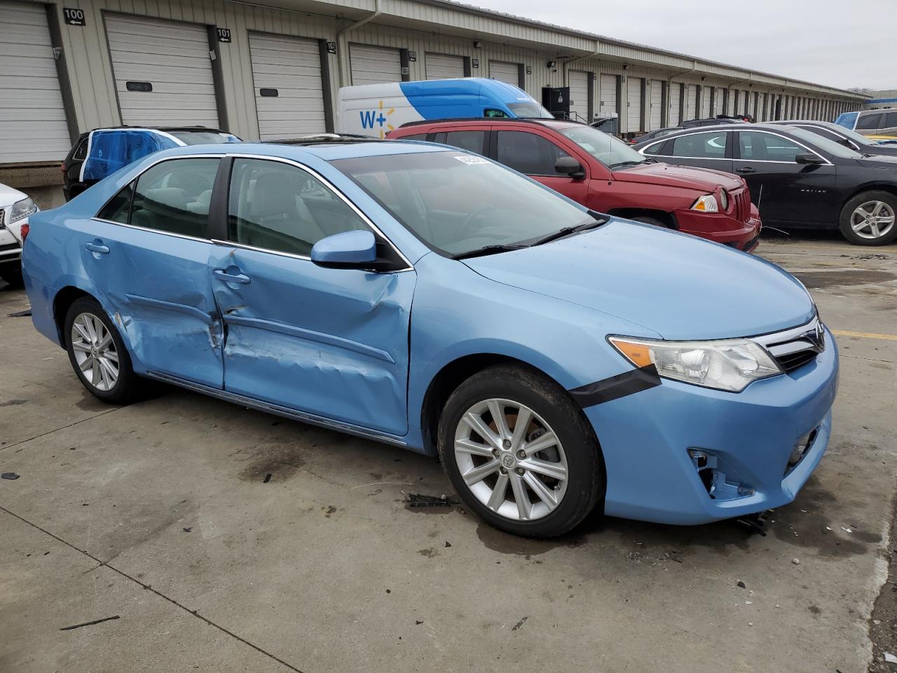 2013 Toyota Camry VIN 4T1BD1FK4DU070543 Copart auction photo, side / front end damage thumbnail 4
