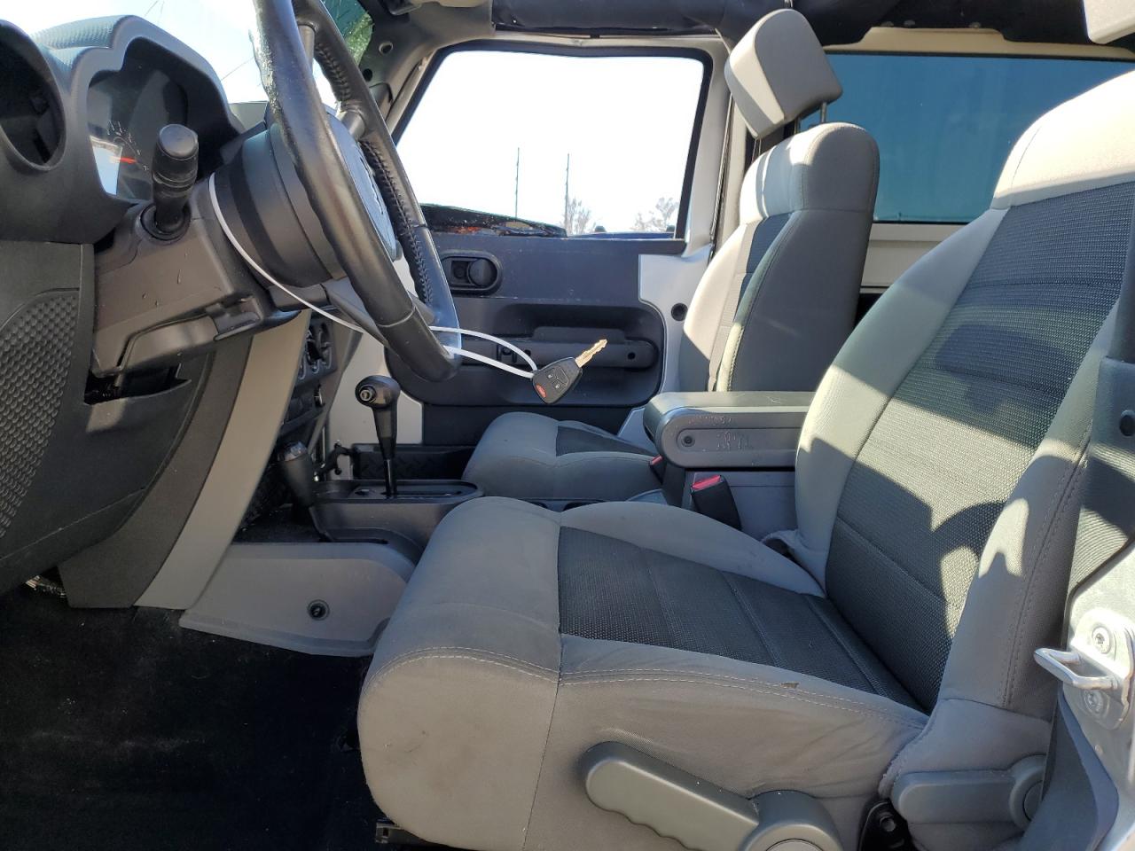 2009 Jeep Wrangler VIN 1J4FA24159L742244 Copart auction photo, all over damage thumbnail 7